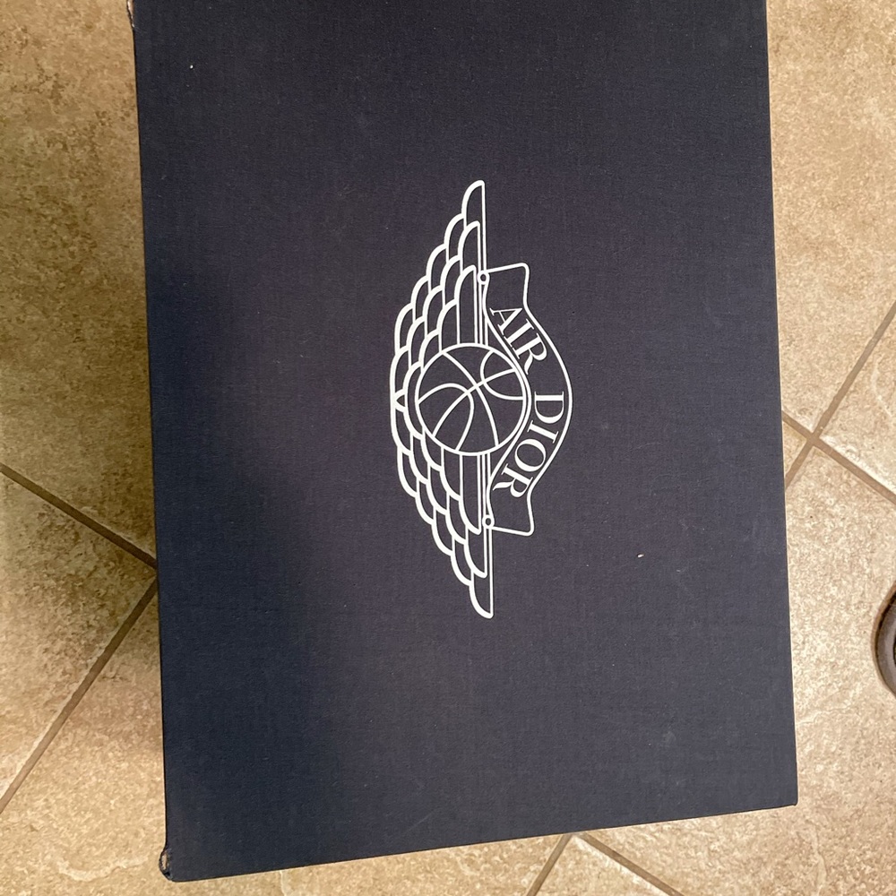 New - Picture 2 of 7